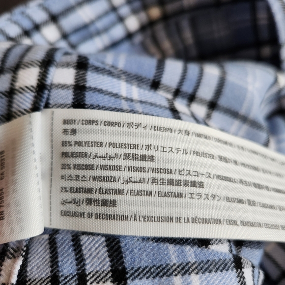 Hollister Ultra High-Rise Junior's Pleated Mini Skirt Light Blue Plaid Sz. Large - Picture 8 of 15